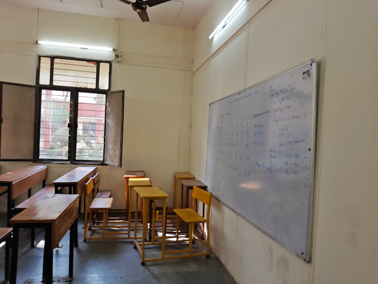 Shyam Lal College Academic photo 1